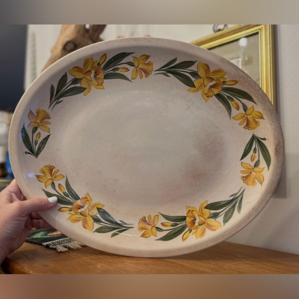 Vintage Shenandoah Ware Yellow Daffodil Platter Stained and Crazed